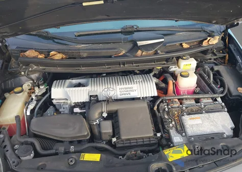 2011 Toyota Prius Two z USA, uszkodzony, nr VIN JTDKN3DU4B5256611